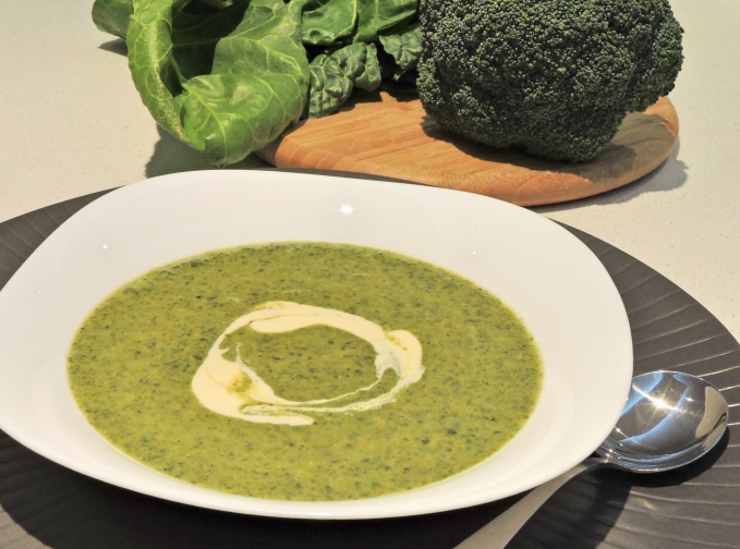 Spiced Spinach and Broccoli soup